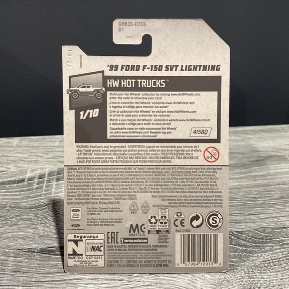 Hot Wheels | Hot Trucks #1 of 10: 1999 Ford F-150 SVT Lightning - 1:64 Scale - Picture 2 of 15